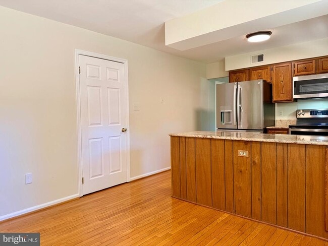 Building Photo - 9108 Shotgun Ct