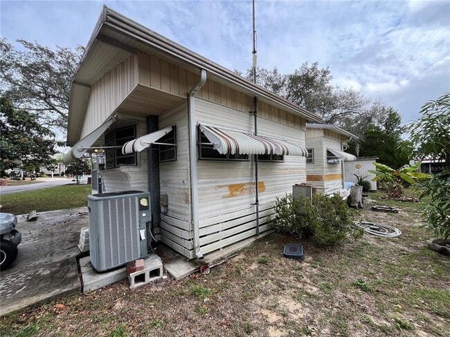 Building Photo - 16 Grey Fox Ln