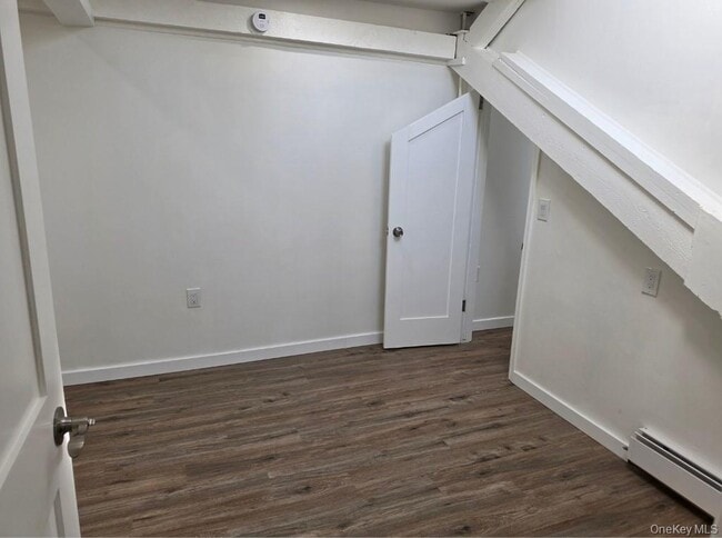 Building Photo - 534 NY-32