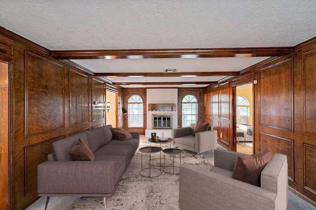 Building Photo - 15111 Gladebrook Dr