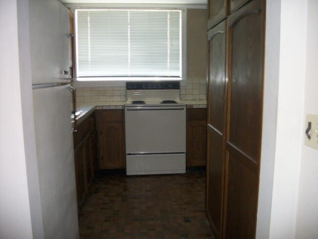 Building Photo - 2024.5 Rucker Ave