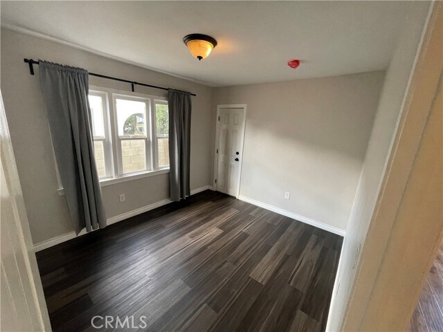 Building Photo - 1407 S Ross St