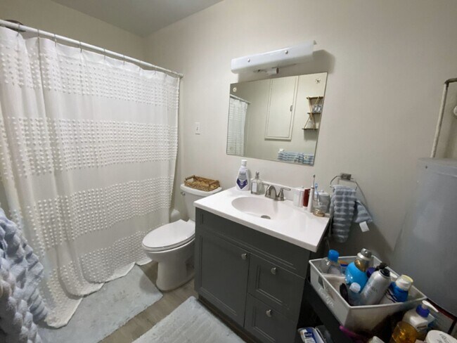 Building Photo - 1BD/1BA Rental Near North Village Arts District & East Campus
