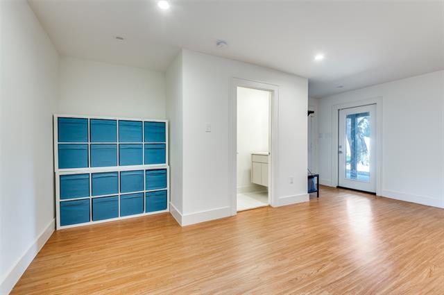 Building Photo - 4071 Crown Shore Dr