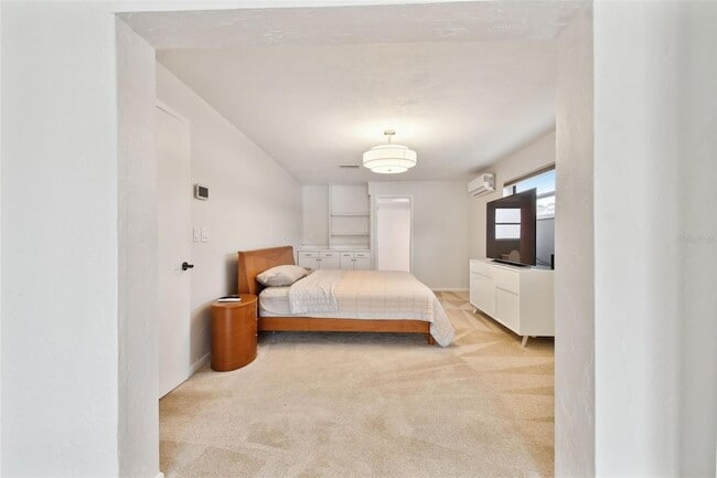 Building Photo - 4328 40th St S