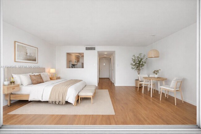 Building Photo - 1200 West Ave