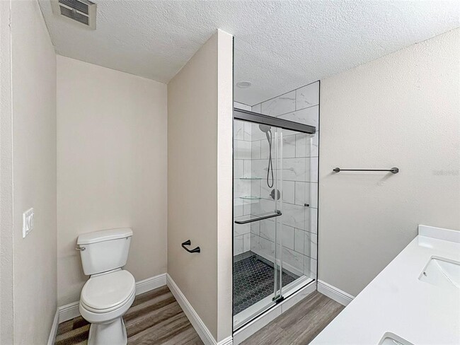 Building Photo - 1631 Monterey Ln