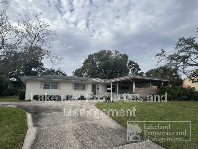 Primary Photo - 2303 Coventry Ave