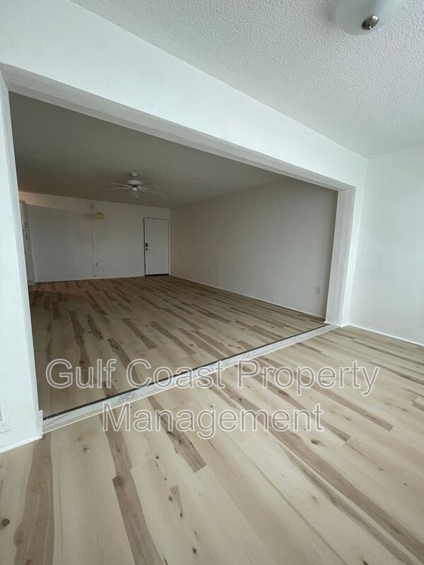 Building Photo - 21287 Gertrude Ave