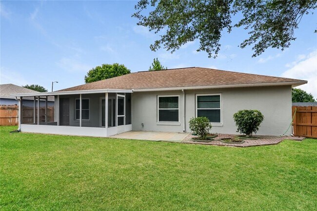 Building Photo - 13130 Pinyon Dr