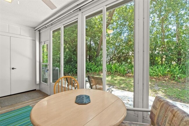 Building Photo - 2123 Sea Pines Ct