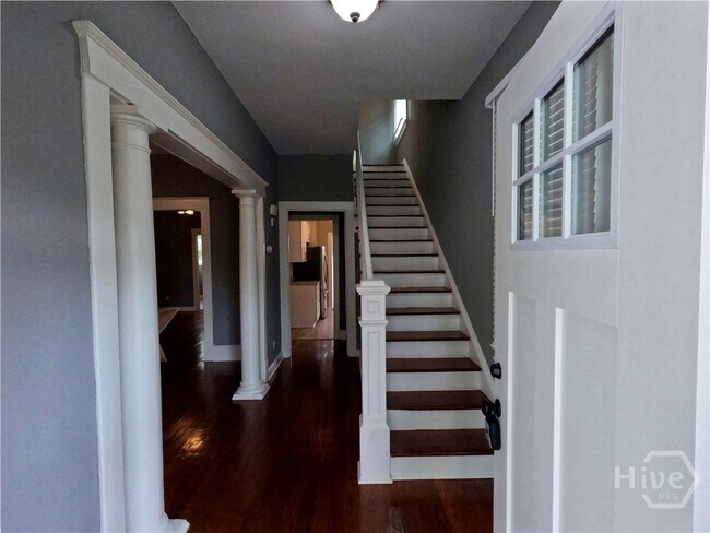 Primary Photo - 613 E 38th St