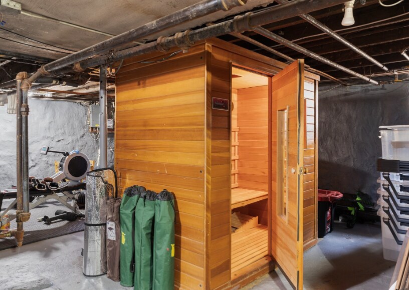 Building Photo - 29 Cottage St