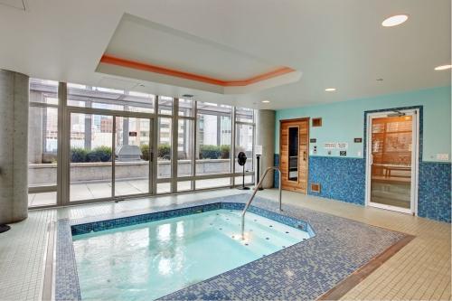Building Photo - 1 bedroom in Seattle WA 98121