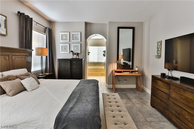 Building Photo - 6715 Arville St