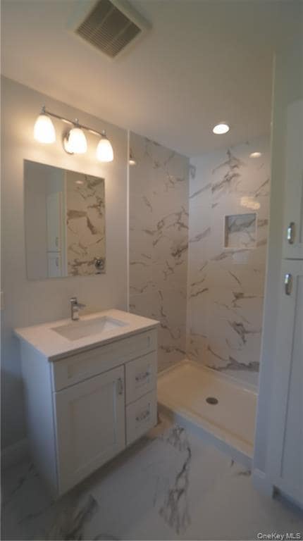 Building Photo - 118 Booth Rd