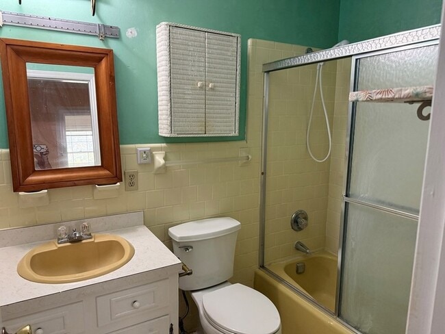 Building Photo - 510 Roosevelt Dr