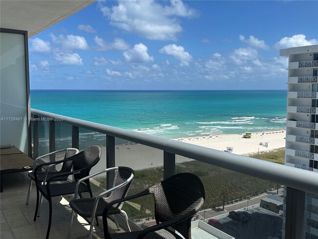 Building Photo - 5875 Collins Ave