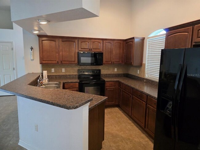 Building Photo - 3739 Ricky Ln