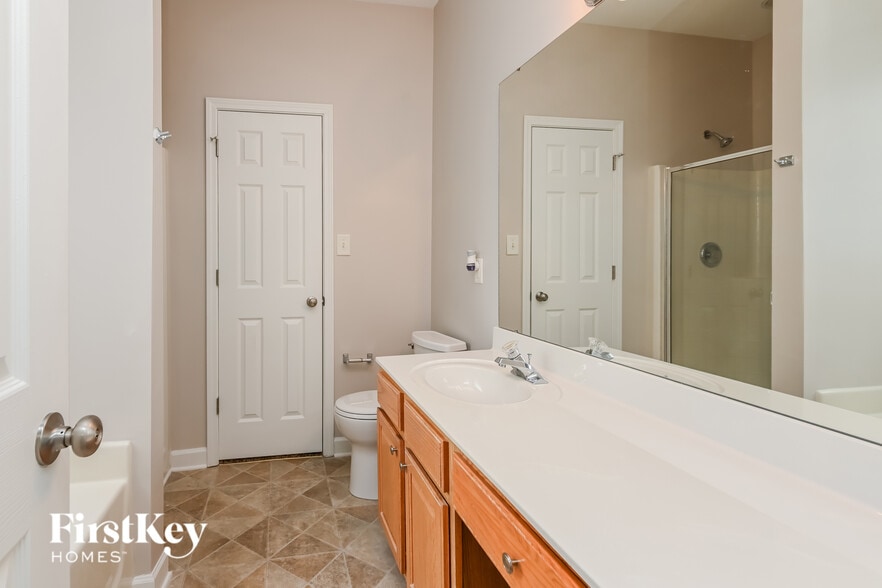 Building Photo - 4255 Kiser Woods Dr SW