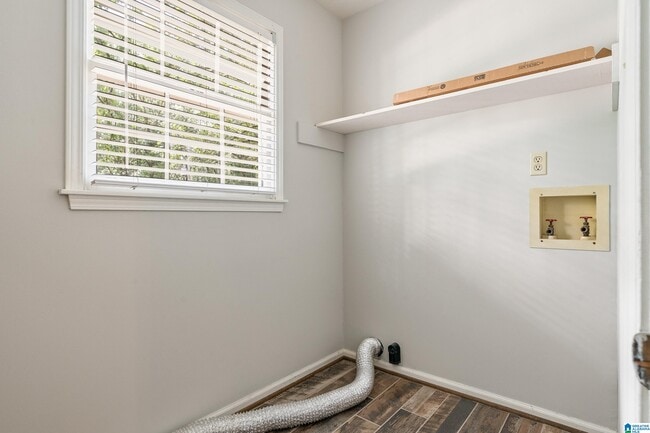 Building Photo - 3394 N Broken Bow Dr