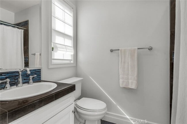 Building Photo - 8001 S Ocean Bluff Dr