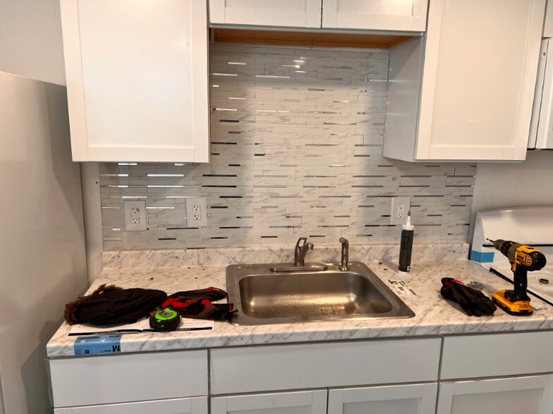 Building Photo - 22727 Rein Ave