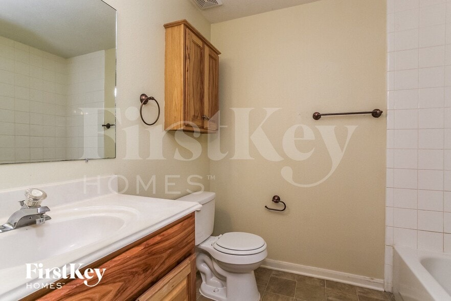 Building Photo - 3507 Banks Run Ln