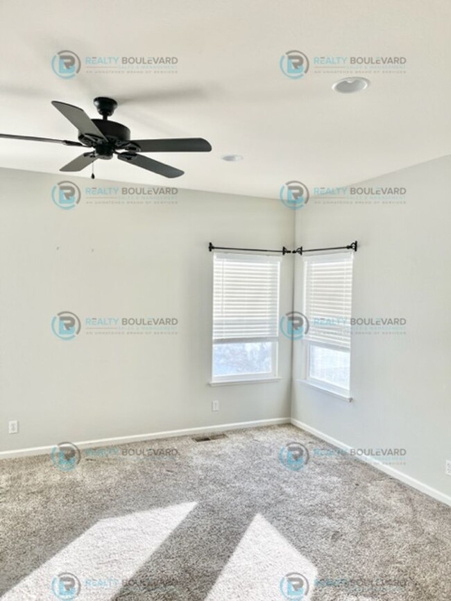 Building Photo - Charming 3-Bedroom Home in Sky Vista Villa...