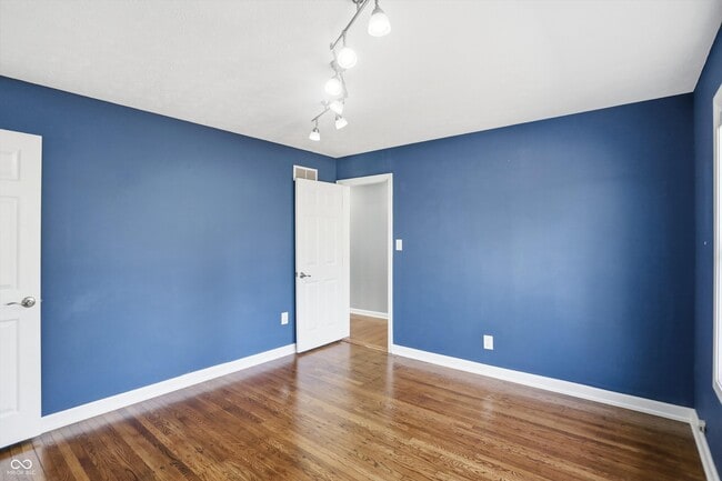 Building Photo - 7026 Spring Mill Rd