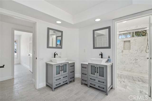 Building Photo - 24291 Los Serranos Dr