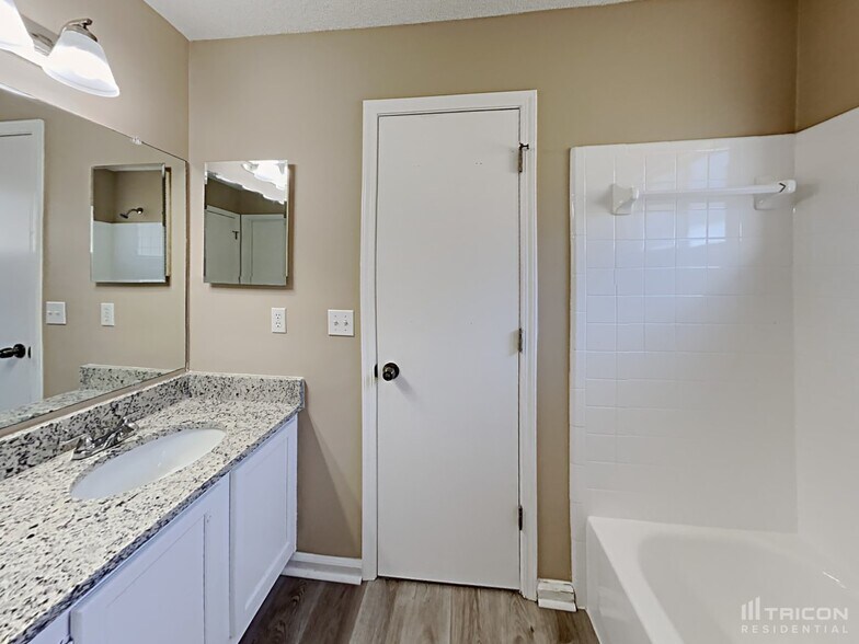 Building Photo - 3882 Bright Leaf Ct