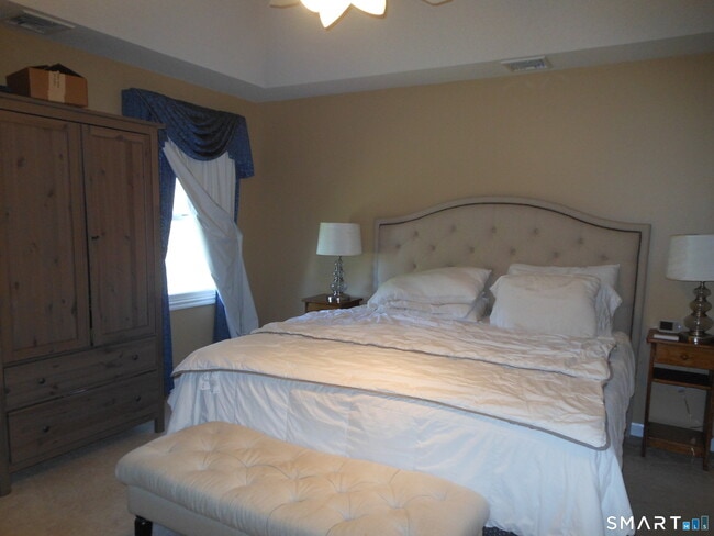 Building Photo - 29 Skyview Terrace