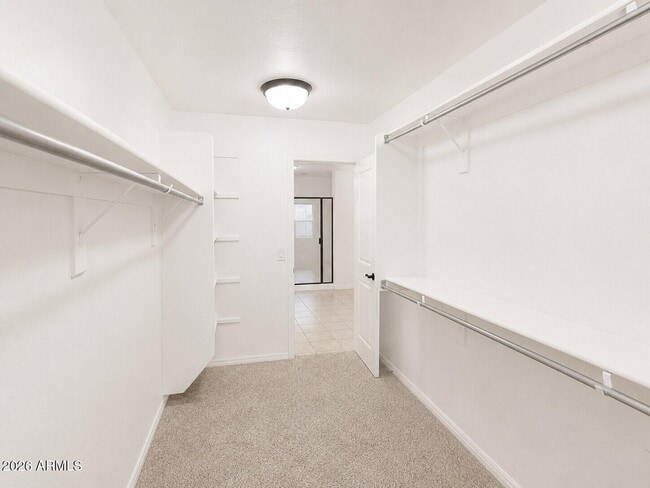 Building Photo - 1131 E Binner Dr