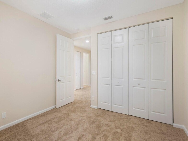 Building Photo - 4325 Berkshire Wharf Dr