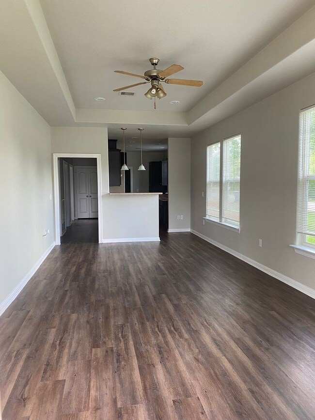 Building Photo - Charming 2 BR / 2 BA Beaumont home — updat...