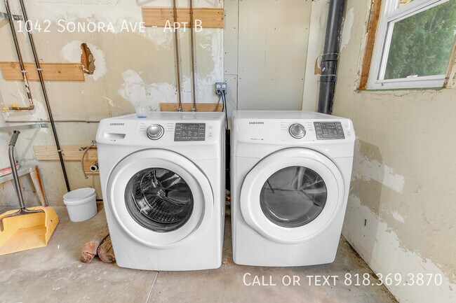 Building Photo - 1042 Sonora Ave