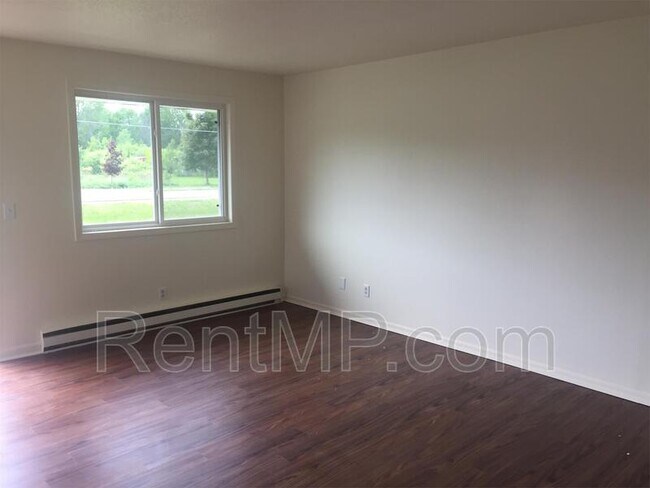 Building Photo - 3467 S Summerton Rd