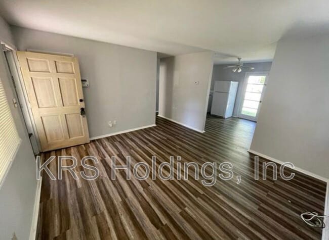 Building Photo - 1301 Grimes Rd