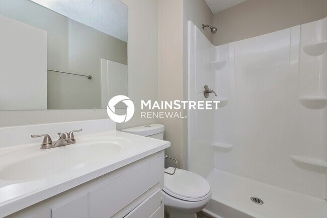 Building Photo - 3 Bedroom Pet-Friendly Home in Jonesboro, GA with Main Street Renewal