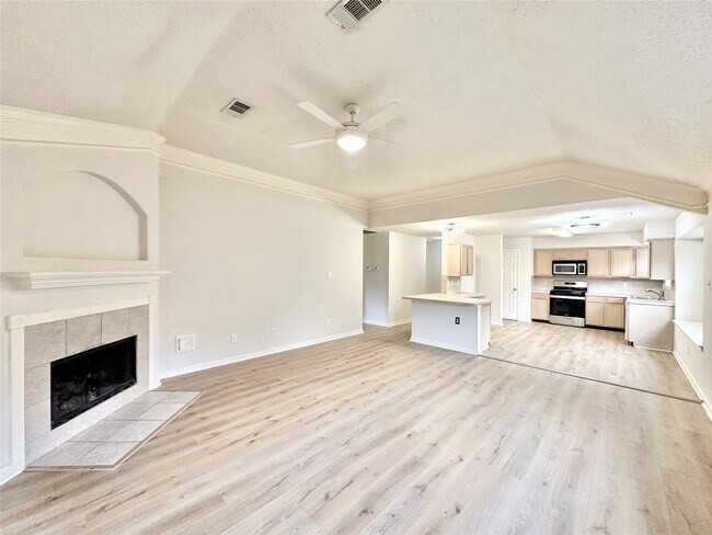Building Photo - 3907 Crystal Pass Ct