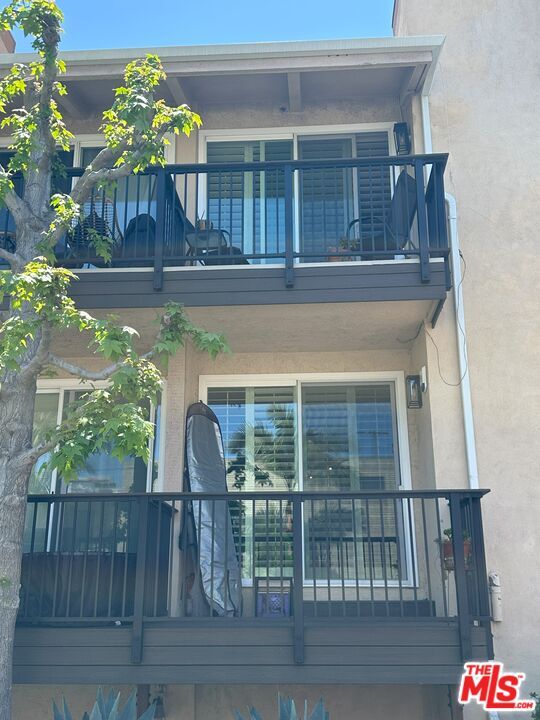 Building Photo - 11662 Iowa Ave