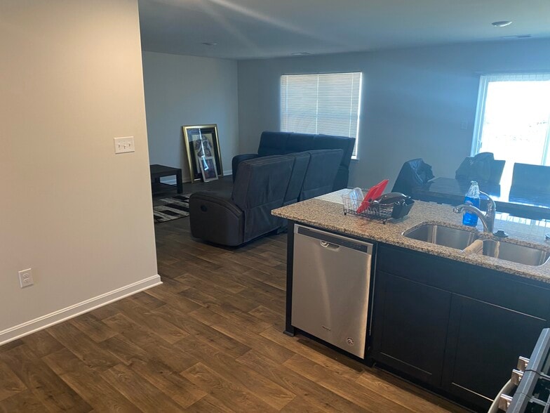 Building Photo - 241 Sedmont Cir