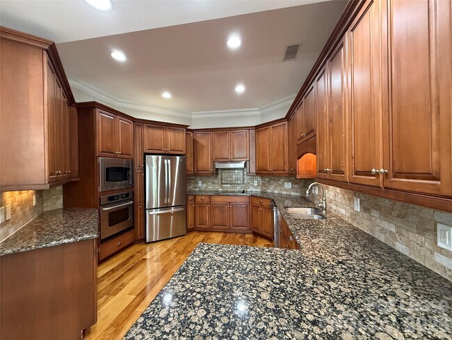 Building Photo - 21025 Catawba Ave