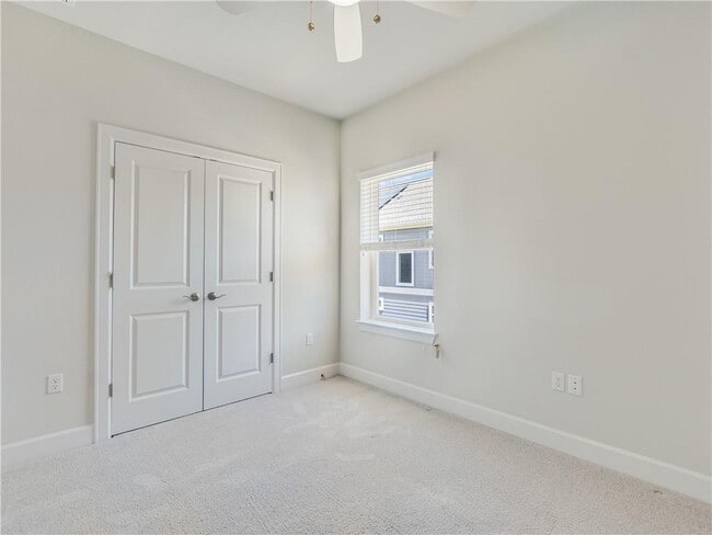 Building Photo - 2704 Zach Scott St