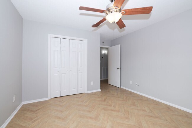 Building Photo - 2209 Nantucket Dr