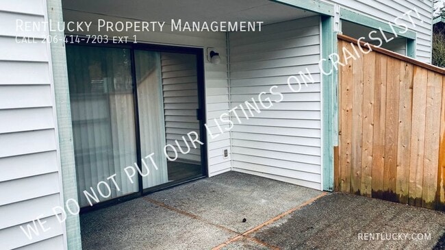 Building Photo - 1733 SW 318th Pl