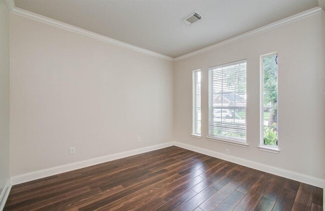 Building Photo - 2210 Waters Edge Ln