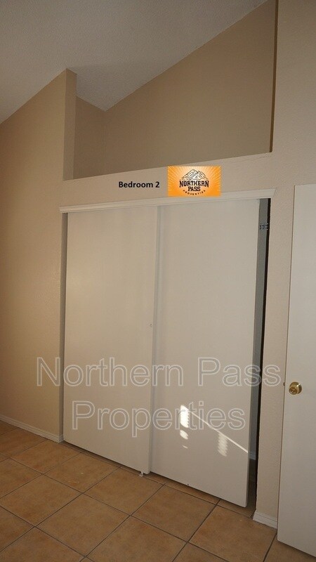 Building Photo - 6069 Bridalveil Dr