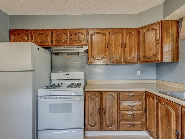 Building Photo - 3801 NW 51st St